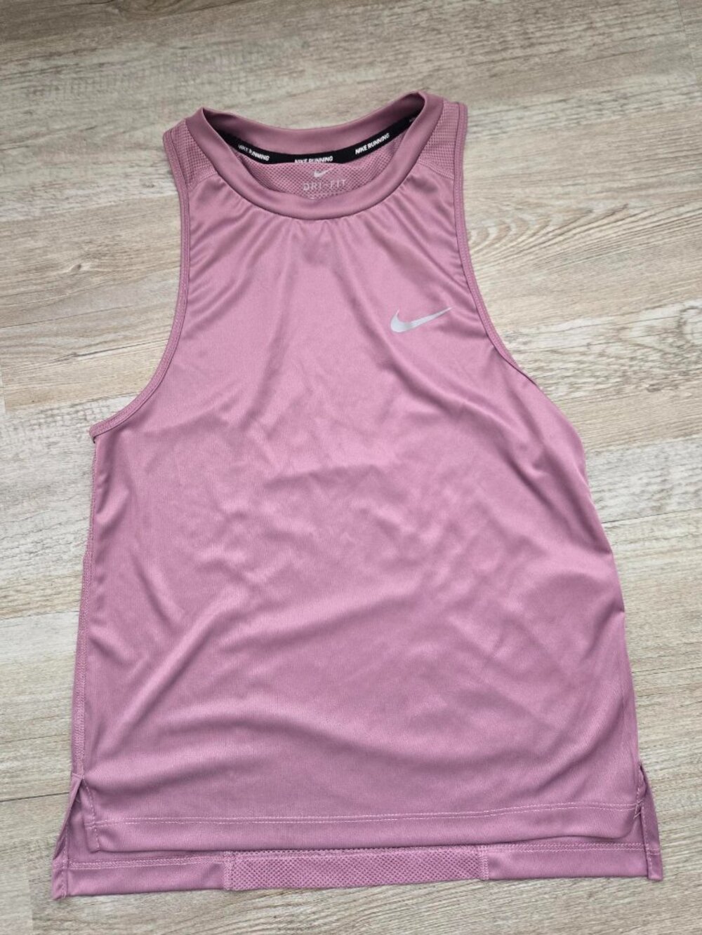 Nike mauve XS tank top